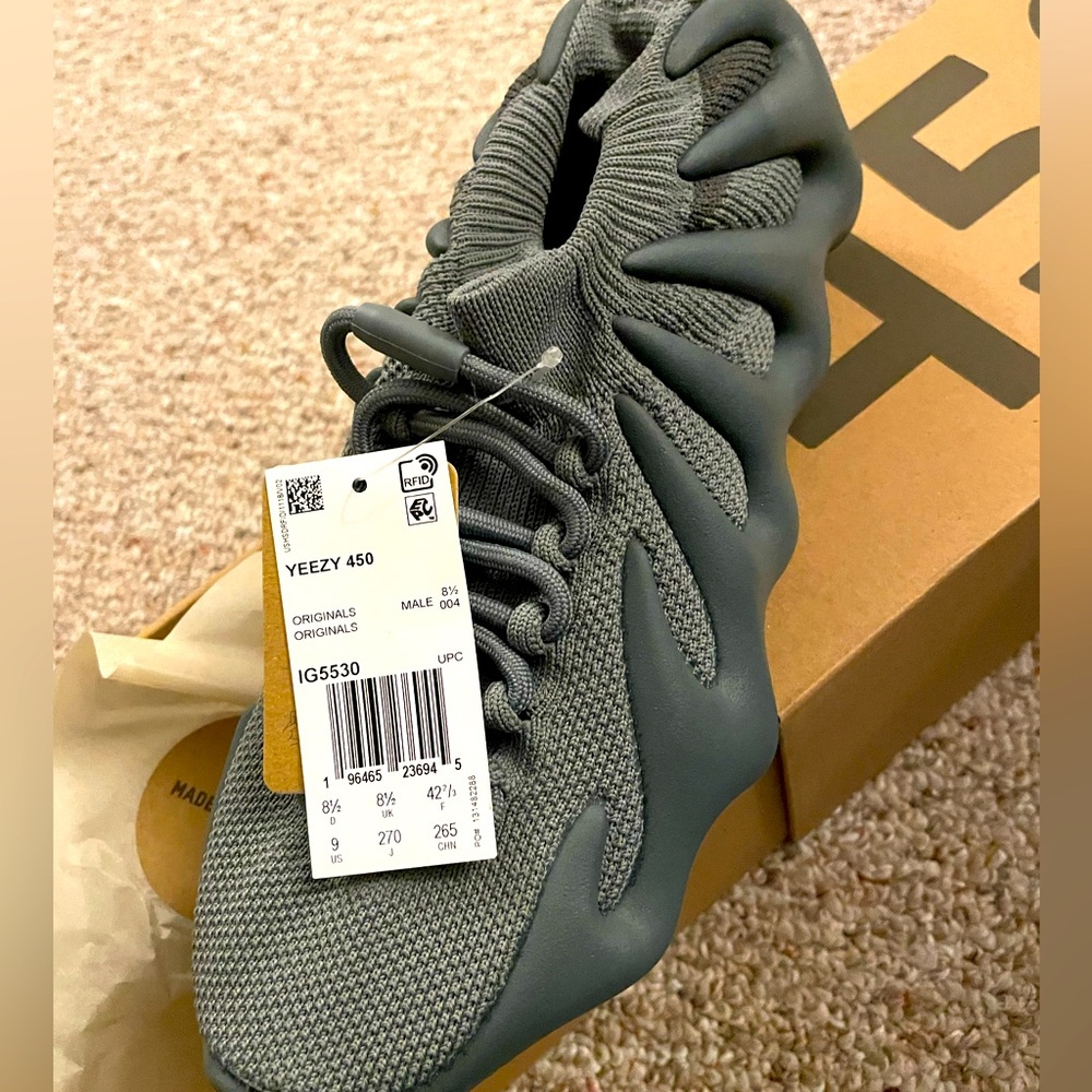 Yeezy 450 size 9